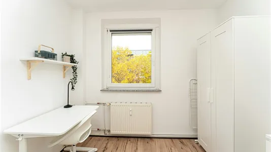 Rooms in Berlin Marzahn-Hellersdorf - photo 5