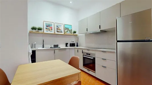 Apartments in Toulon - photo 6