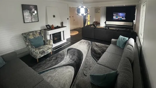 Houses in Botkyrka - photo 3