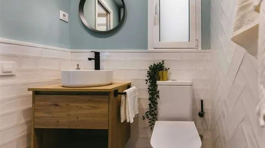 Apartments in Barcelona Ciutat Vella - photo 9