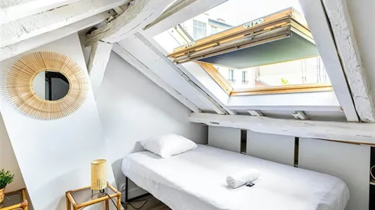 Houses in Boulogne-Billancourt - photo 7