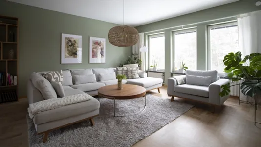 Houses in Sollentuna - photo 1