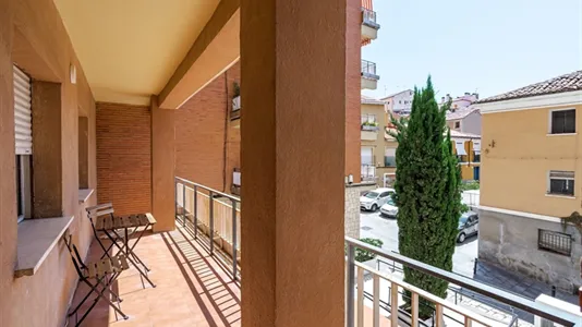 Rooms in Guadalajara - photo 8