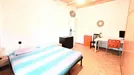 Room for rent, Florence, Toscana, &lt;span class=&quot;blurred street&quot; onclick=&quot;ProcessAdRequest(12848730)&quot;&gt;&lt;span class=&quot;hint&quot;&gt;See streetname&lt;/span&gt;[xxxxxxxxxxxxx]&lt;/span&gt;