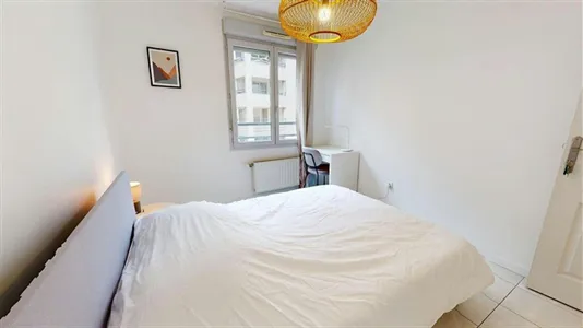 Rooms in Lyon - photo 3