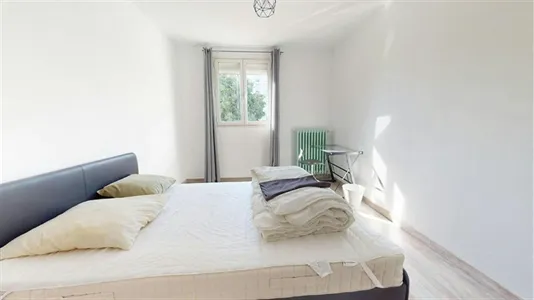 Rooms in Toulouse - photo 2