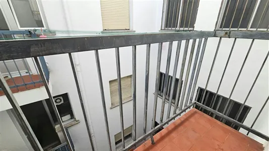 Rooms in Salamanca - photo 10