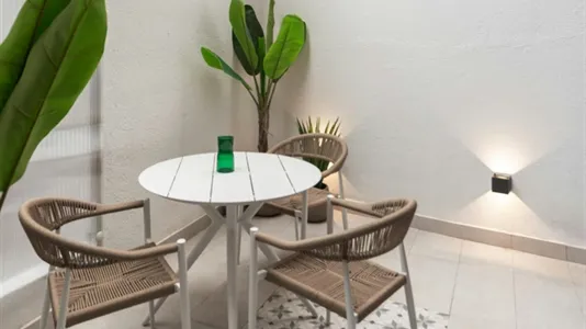 Apartments in Barcelona Les Corts - photo 5