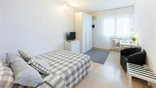 Rooms in Venice - photo 8