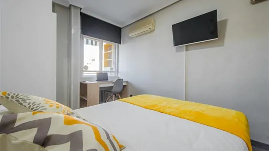 Rooms in Madrid Tetuán - photo 2