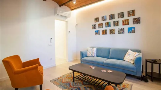 Apartments in Barcelona Eixample - photo 2