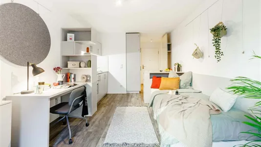 Apartments in Berlin Mitte - photo 2