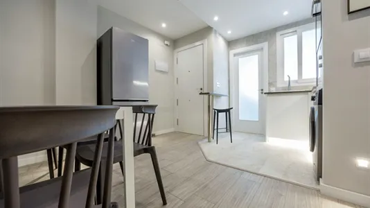 Rooms in Valencia Algirós - photo 8