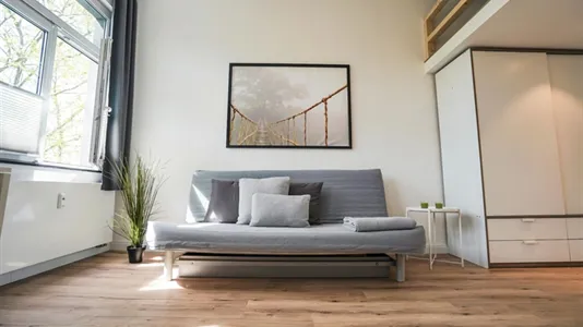 Rooms in Cologne Innenstadt - photo 2