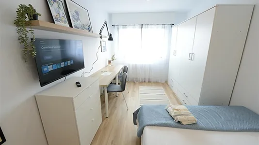 Rooms in Bilbao - photo 5