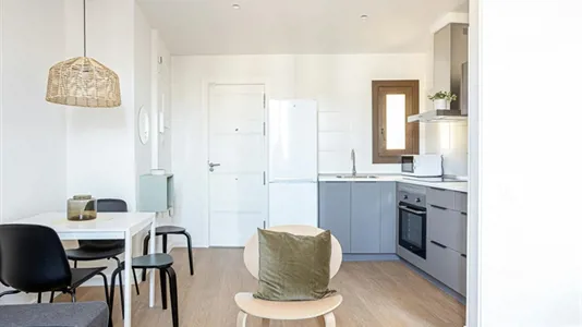 Apartments in Barcelona Ciutat Vella - photo 2