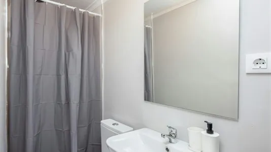 Rooms in Valencia Algirós - photo 8