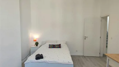 Room for rent in Brussels Sint-Joost-ten-Node, Brussels