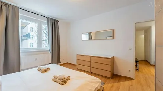 Apartments in Berlin Tempelhof-Schöneberg - photo 2