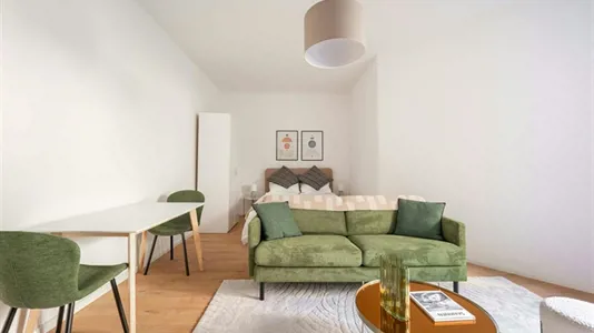 Apartments in Berlin Mitte - photo 1