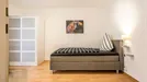 Room for rent, Frankfurt Mitte-West, Frankfurt (region), &lt;span class=&quot;blurred street&quot; onclick=&quot;ProcessAdRequest(10389049)&quot;&gt;&lt;span class=&quot;hint&quot;&gt;See streetname&lt;/span&gt;[xxxxxxxxxxxxx]&lt;/span&gt;