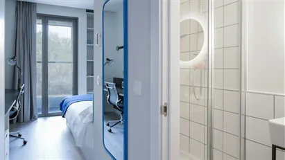 Room for rent in Barcelona Les Corts, Barcelona