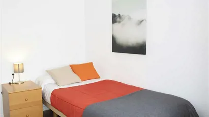 Room for rent in Moncada, Comunidad Valenciana