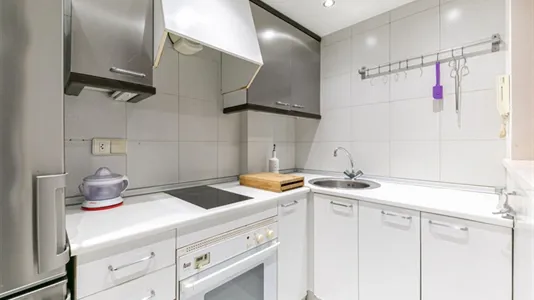 Apartments in Barcelona Ciutat Vella - photo 7