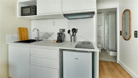 Apartments in Paris 15ème arrondissement - photo 2