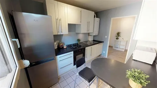 Rooms in Lyon - photo 6