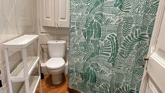 Rooms in Barcelona Eixample - photo 9