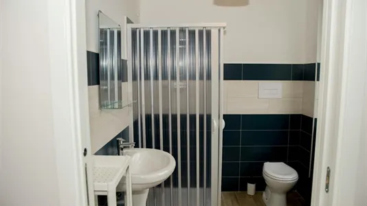 Rooms in Pescara - photo 5