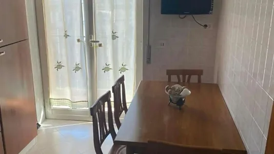 Rooms in Napoli Municipalità 3 - photo 5