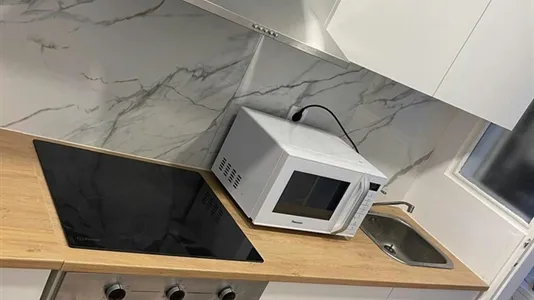 Rooms in Barcelona Eixample - photo 5