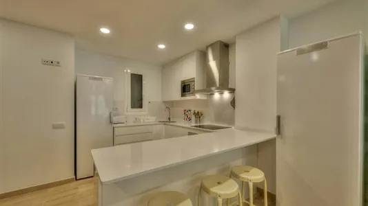 Rooms in Barcelona Sarrià-St. Gervasi - photo 10