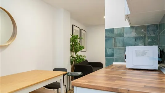 Rooms in Zaragoza - photo 6