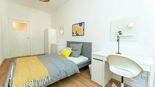 Rooms in Berlin Neukölln - photo 2