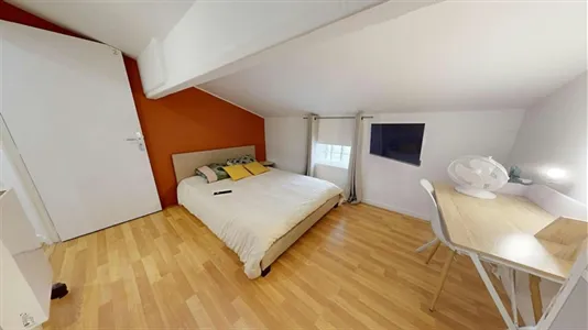 Rooms in Lyon - photo 10