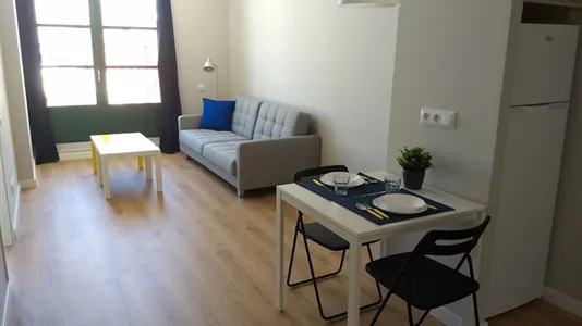 Apartments in Barcelona Sants-Montjuïc - photo 7