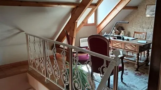 Houses in Argenteuil - photo 8