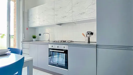 Rooms in Verona - photo 9