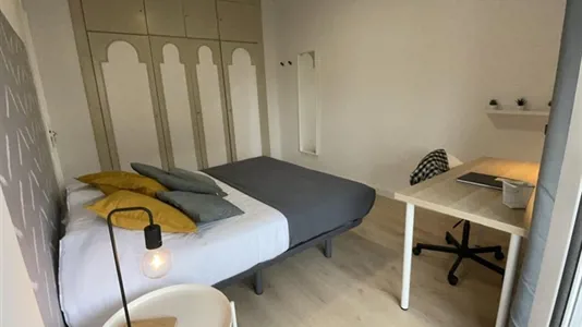 Rooms in Barcelona Sarrià-St. Gervasi - photo 2