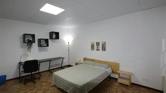 Rooms in Terrassa - photo 1