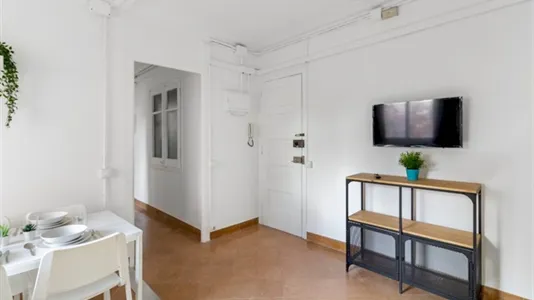 Rooms in Barcelona Sant Martí - photo 5