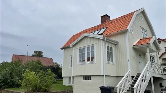 Houses in Mölndal - photo 1