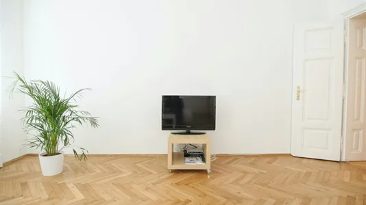 Apartments in Vienna Alsergrund - photo 4