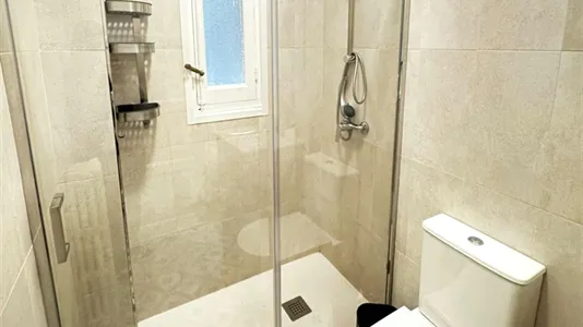 Rooms in Madrid Salamanca - photo 9