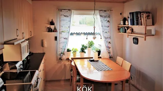 Houses in Lundby - photo 1