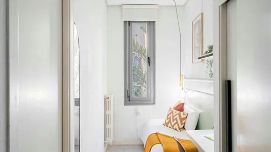 Rooms in Madrid Centro - photo 4