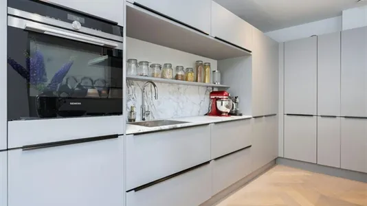 Apartments in Amsterdam Oud-Zuid - photo 10